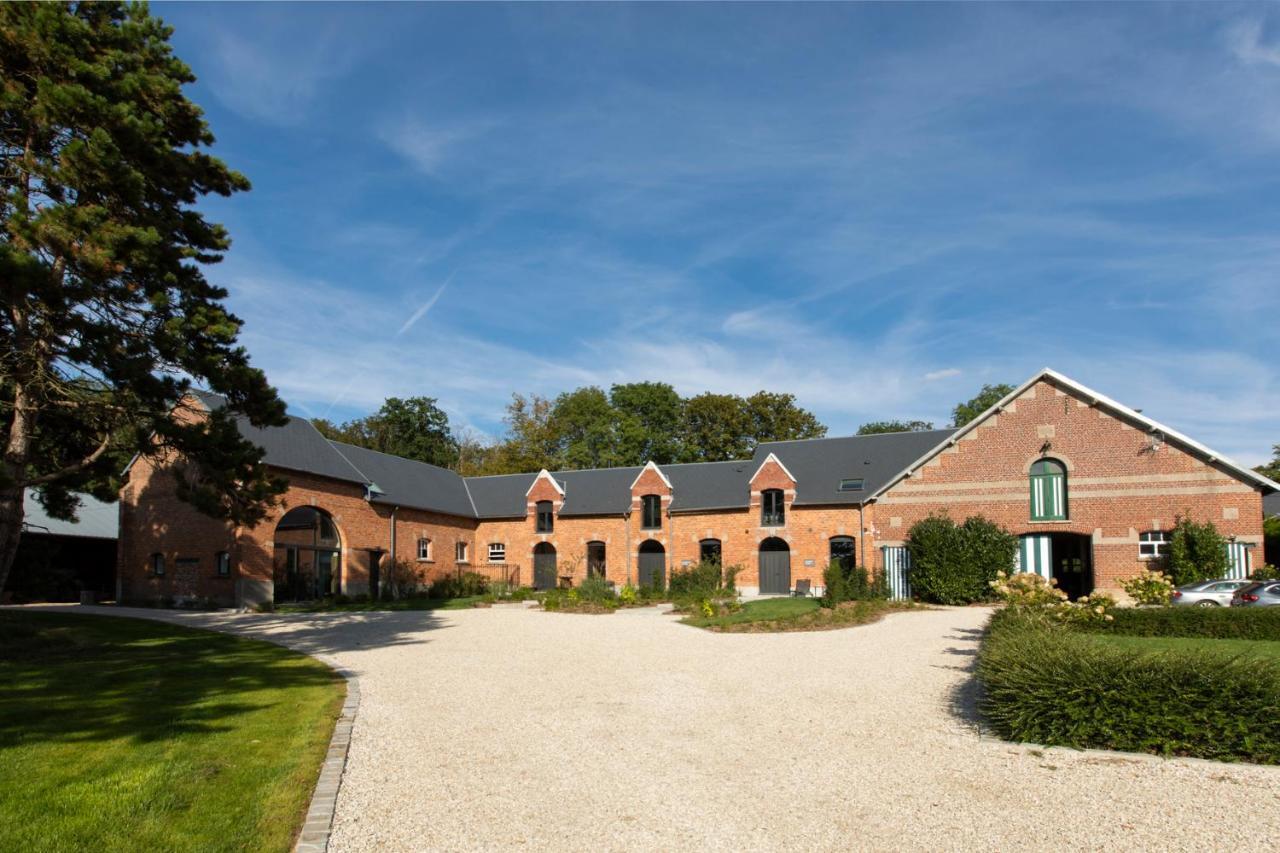 Aux Bois Dores De La Ferme De Sorval, Animaux De La Ferme, Fitness Selvigny 外观 照片